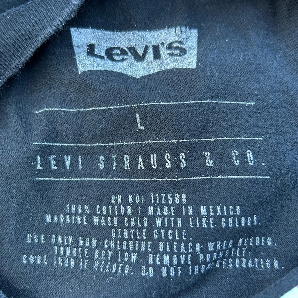 Levi's Men's Flamingo Logo Graphic Tee T Shirt Black Size Large